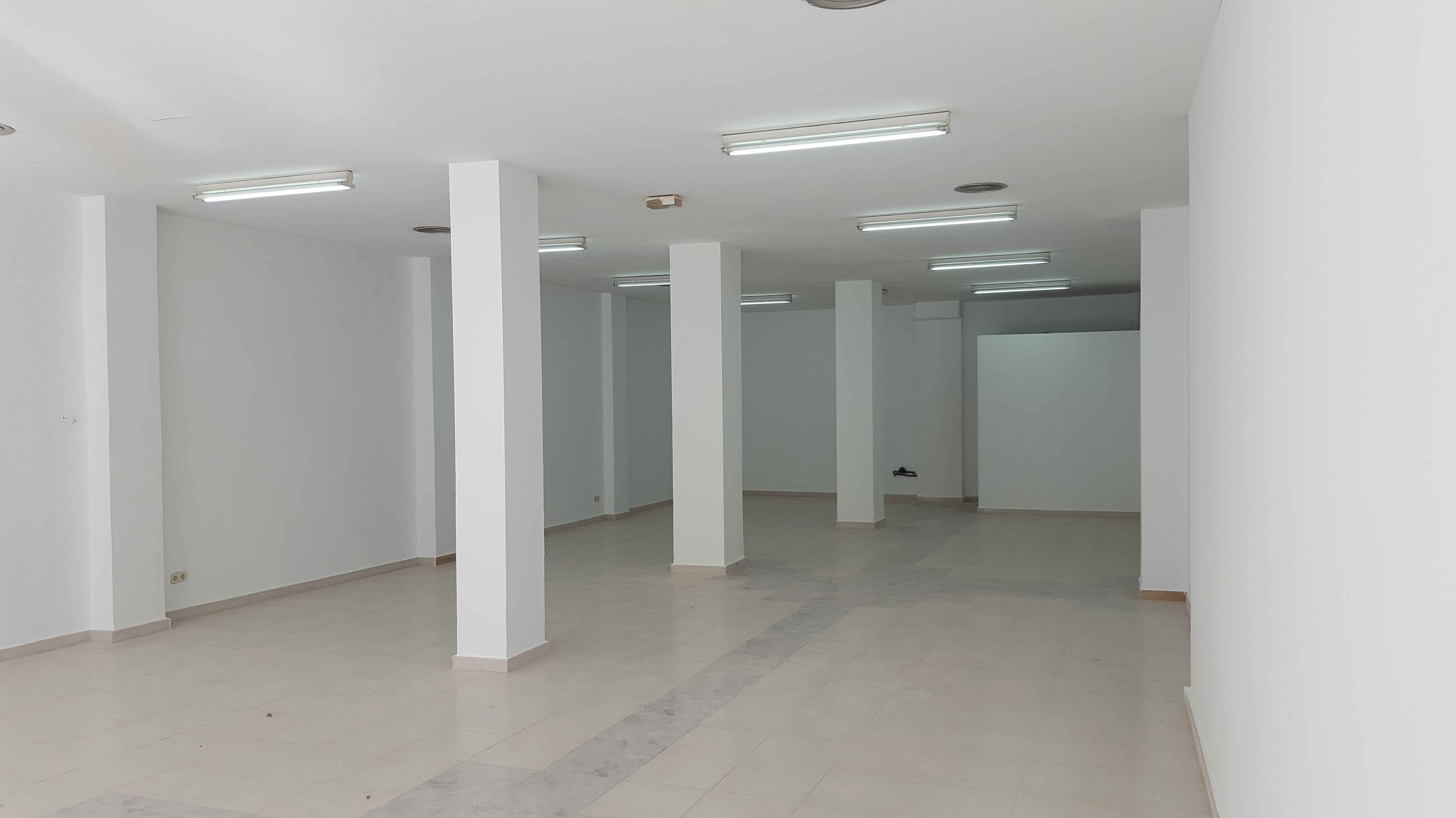Bajo en venta, C/ Pedro Martínez Conesa, Vistabella, Murcia